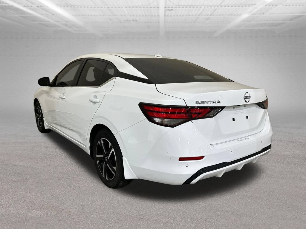 Used 2024 Nissan Sentra SV FWD image 3
