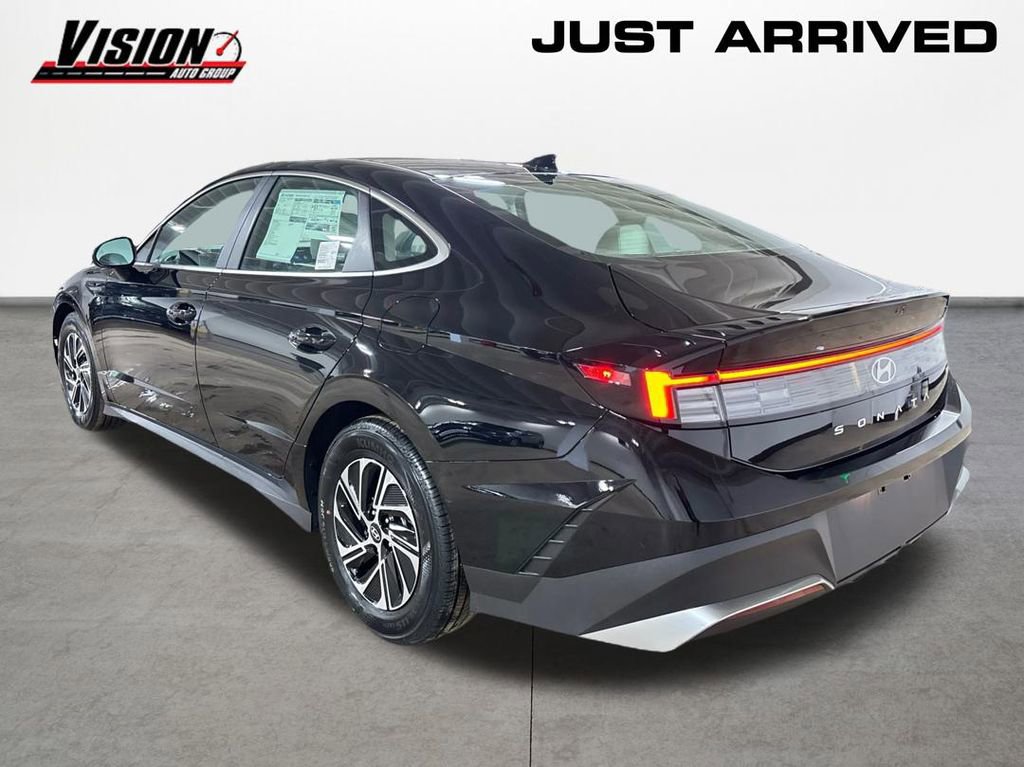 New 2026 Hyundai Sonata Blue FWD image 7