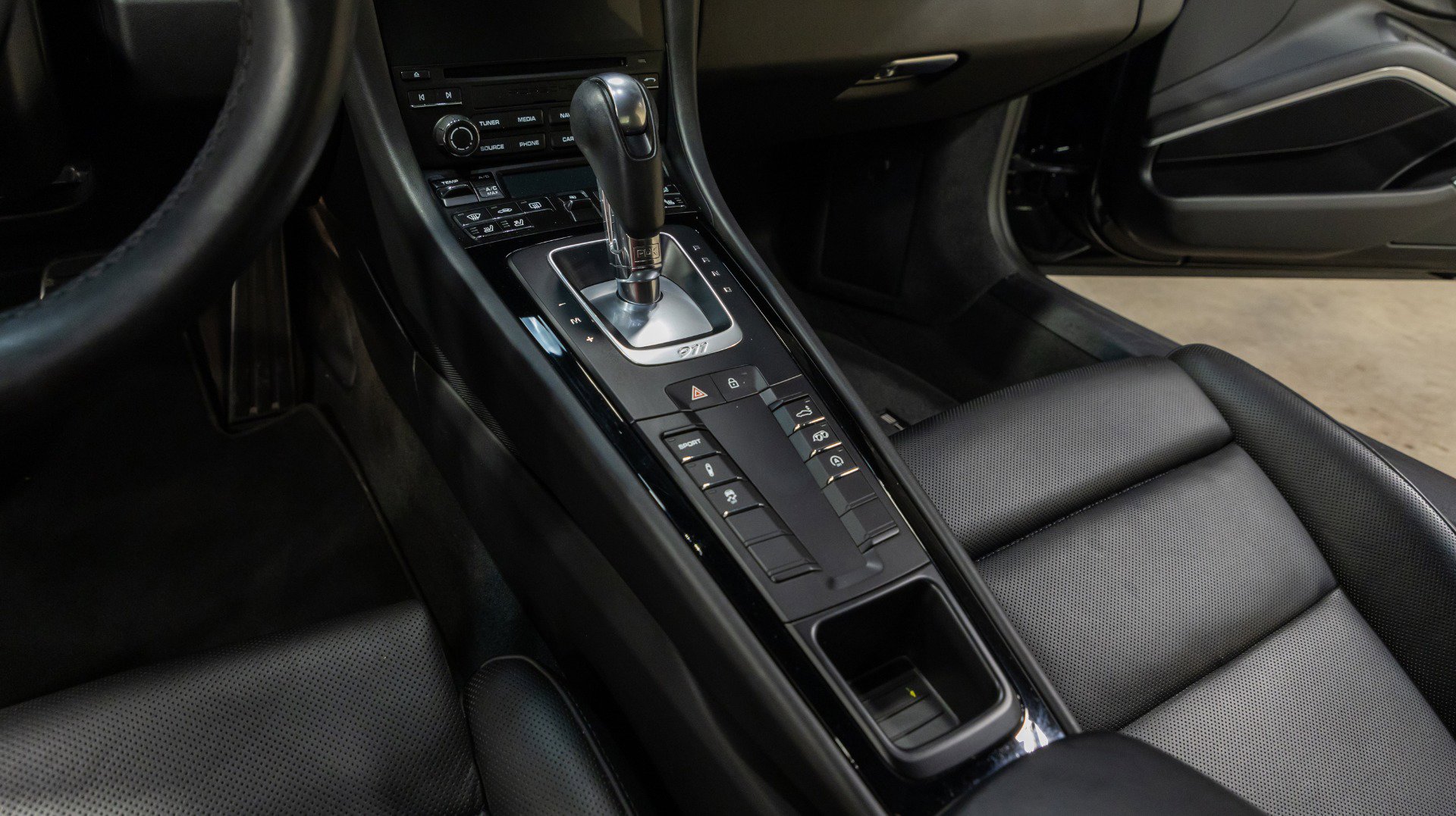 Used 2019 Porsche 911 Carrera RWD image 60