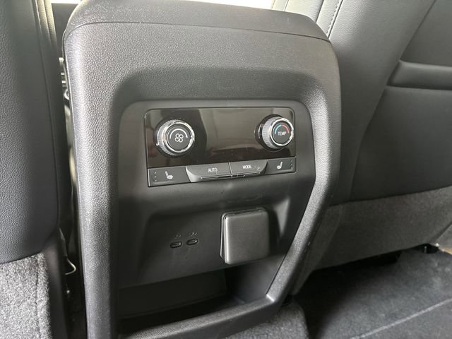 Certified 2024 Chevrolet Traverse RS image 21