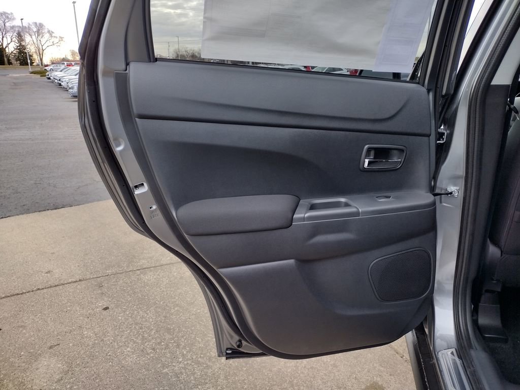 New 2026 Mitsubishi Outlander Sport ES image 25