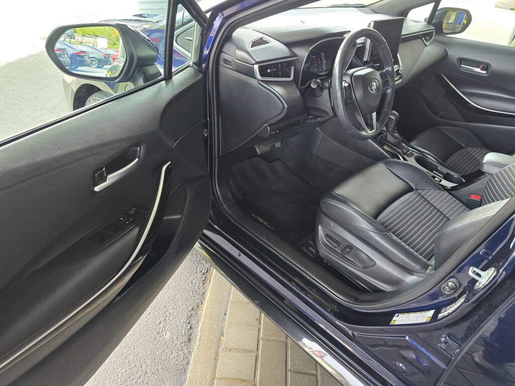 Used 2023 Toyota Corolla XSE w/ Carpet Mat Package (TMS) FWD image 20
