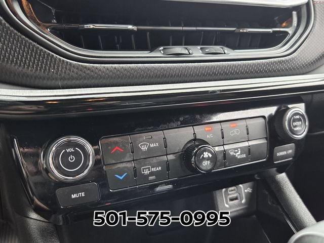 Used 2025 Jeep Compass Trailhawk w/ Trailhawk Elite Group AWD/4WD image 23