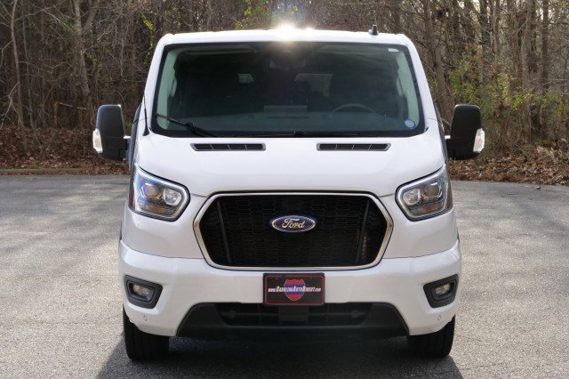 Used 2023 Ford Transit 350 XLT image 5
