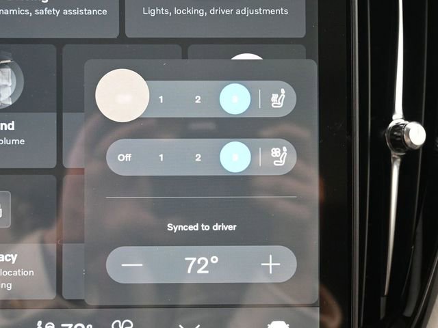 New 2026 Volvo XC60 B5 Ultra w/ Protection Package Premier image 21