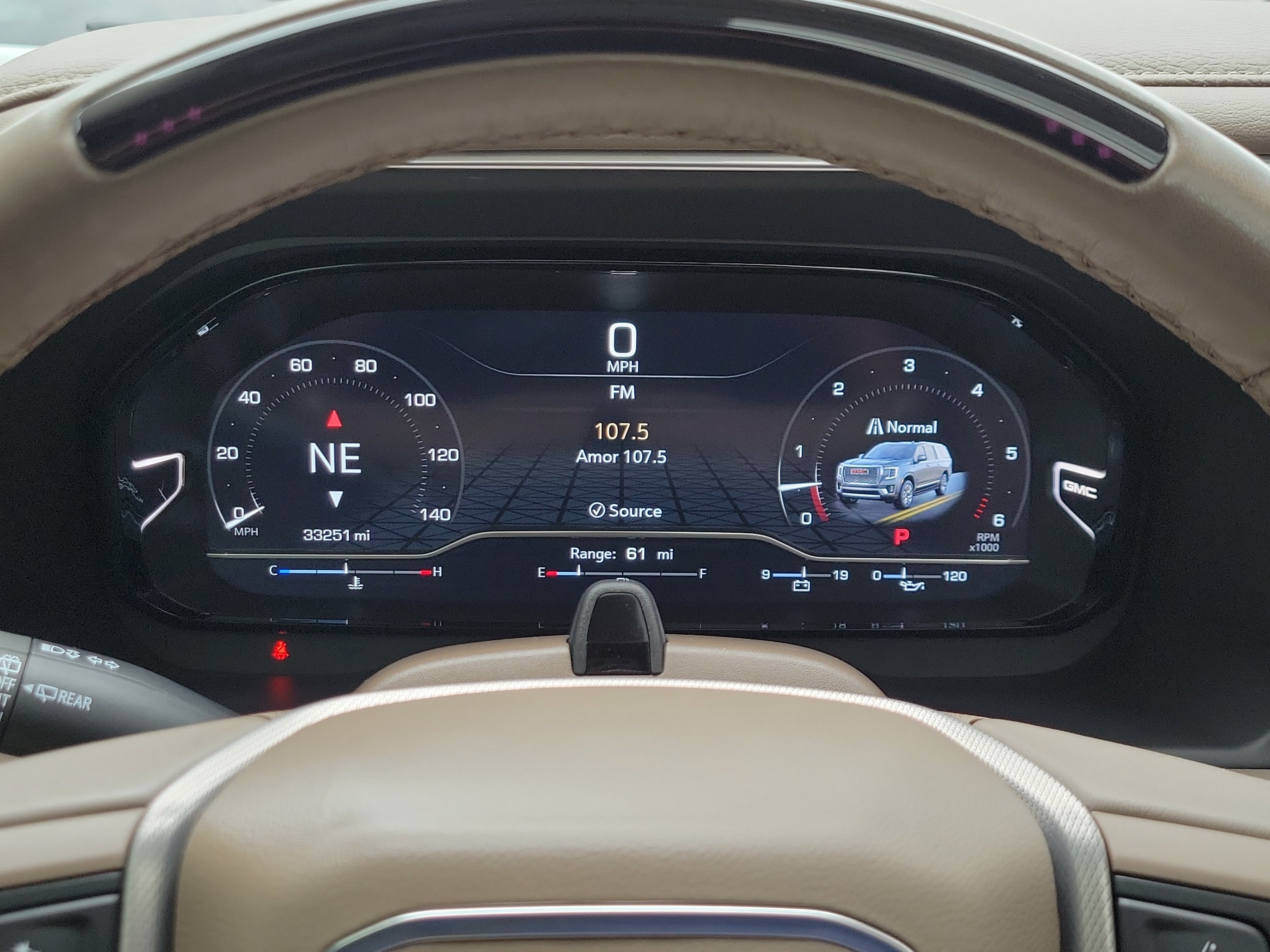 Used 2023 GMC Yukon Denali w/ Denali Reserve Package RWD image 29