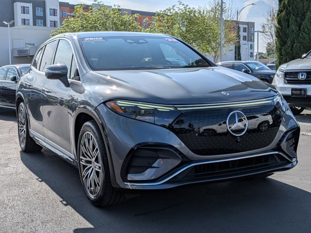 Certified 2023 Mercedes-Benz EQS 450+ 4MATIC SUV image 3