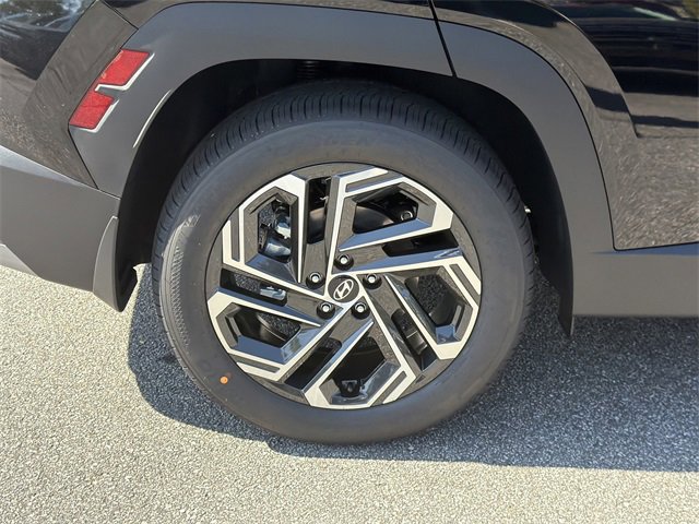 New 2026 Hyundai Tucson Limited image 17