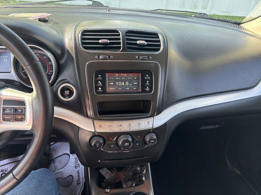 Used 2018 Dodge Journey SE w/ Popular Equipment Group FWD image 21