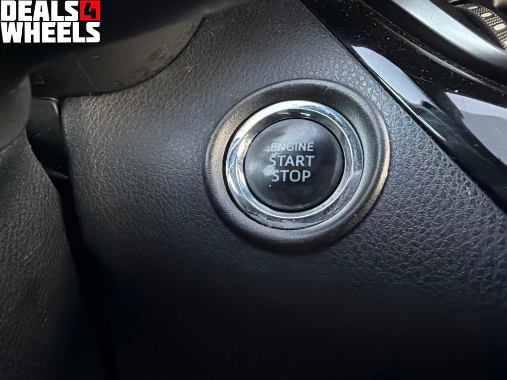 Used 2018 Toyota C-HR XLE FWD image 19