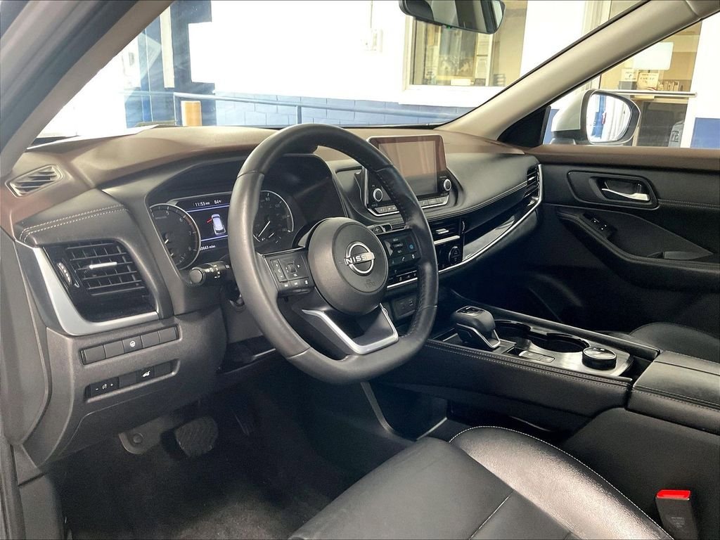 Used 2023 Nissan Rogue SL AWD/4WD image 8