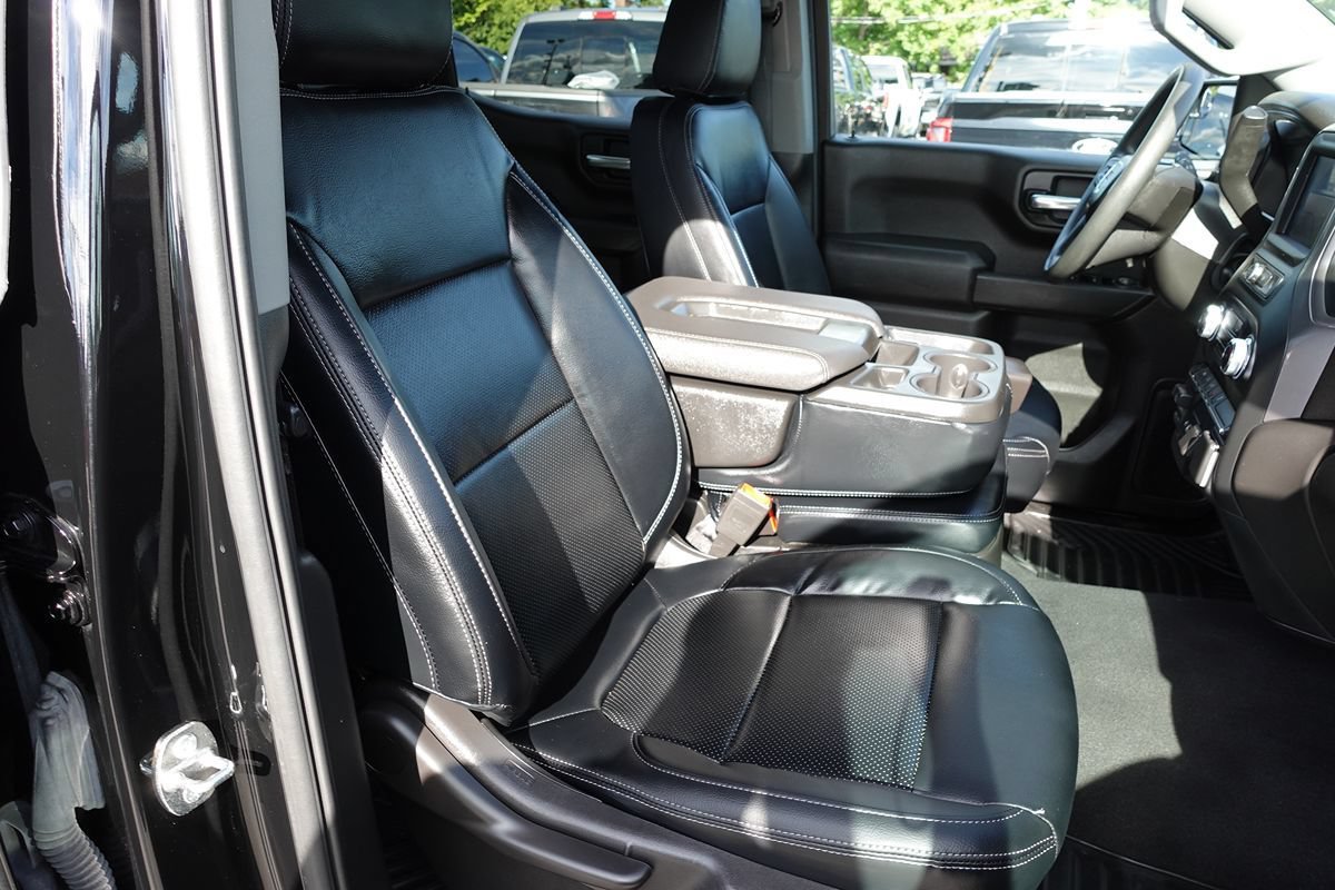 Used 2024 GMC Sierra 1500 Pro w/ Graphite Edition AWD/4WD image 30