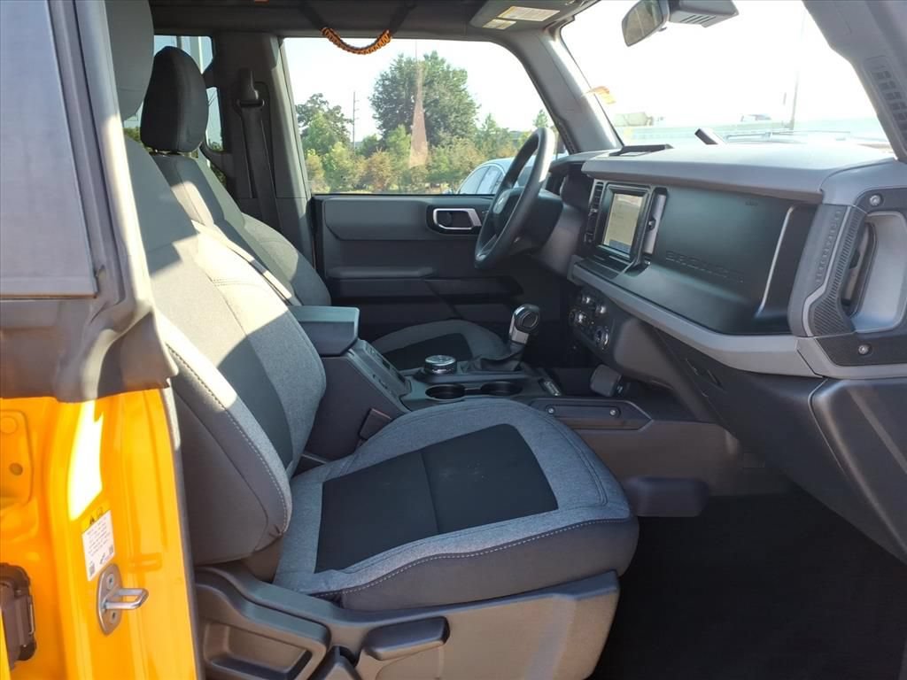 Used 2022 Ford Bronco 4-Door AWD/4WD image 17