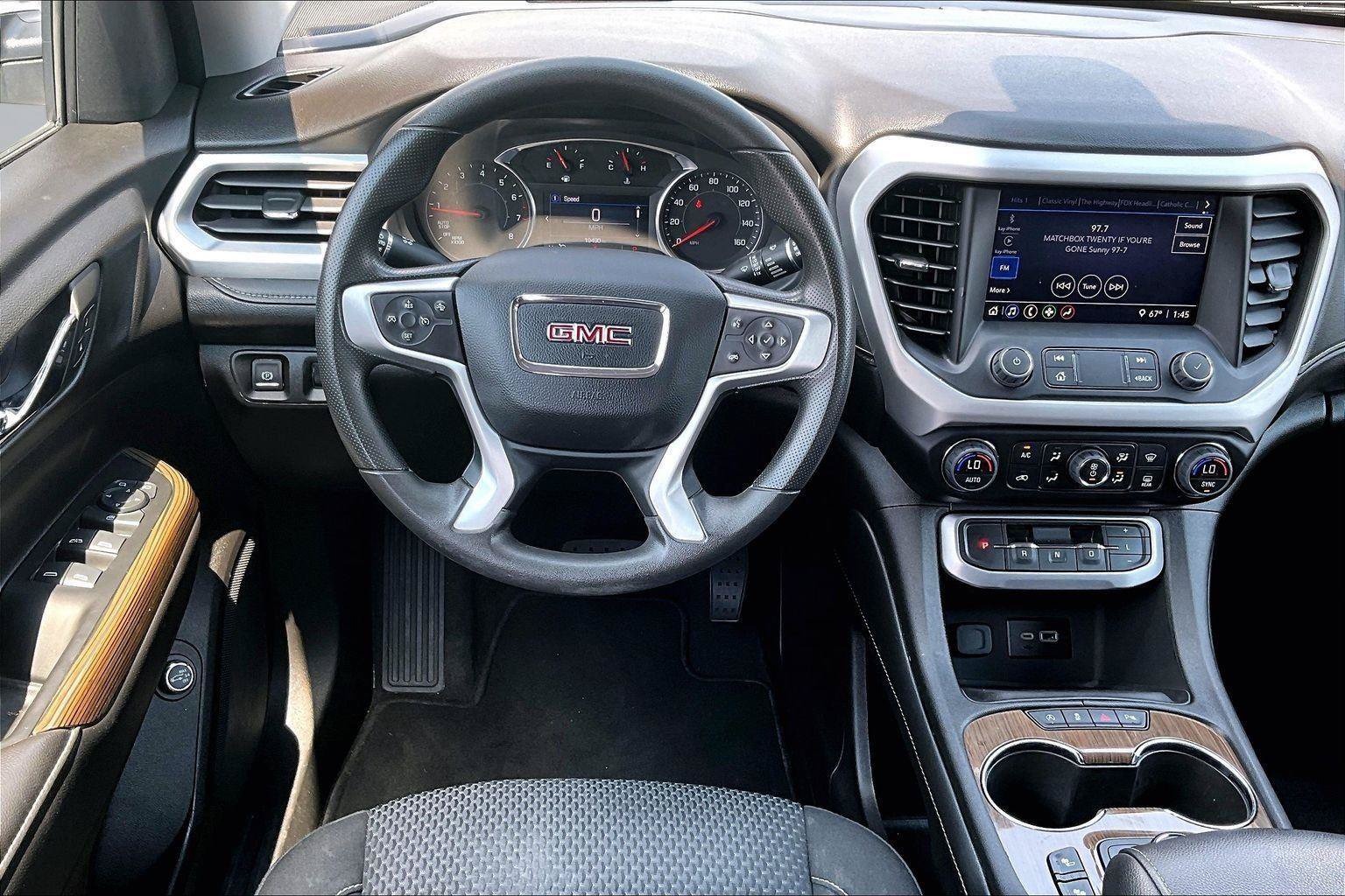 Used 2023 GMC Acadia SLE w/ Driver Convenience Package AWD/4WD image 6