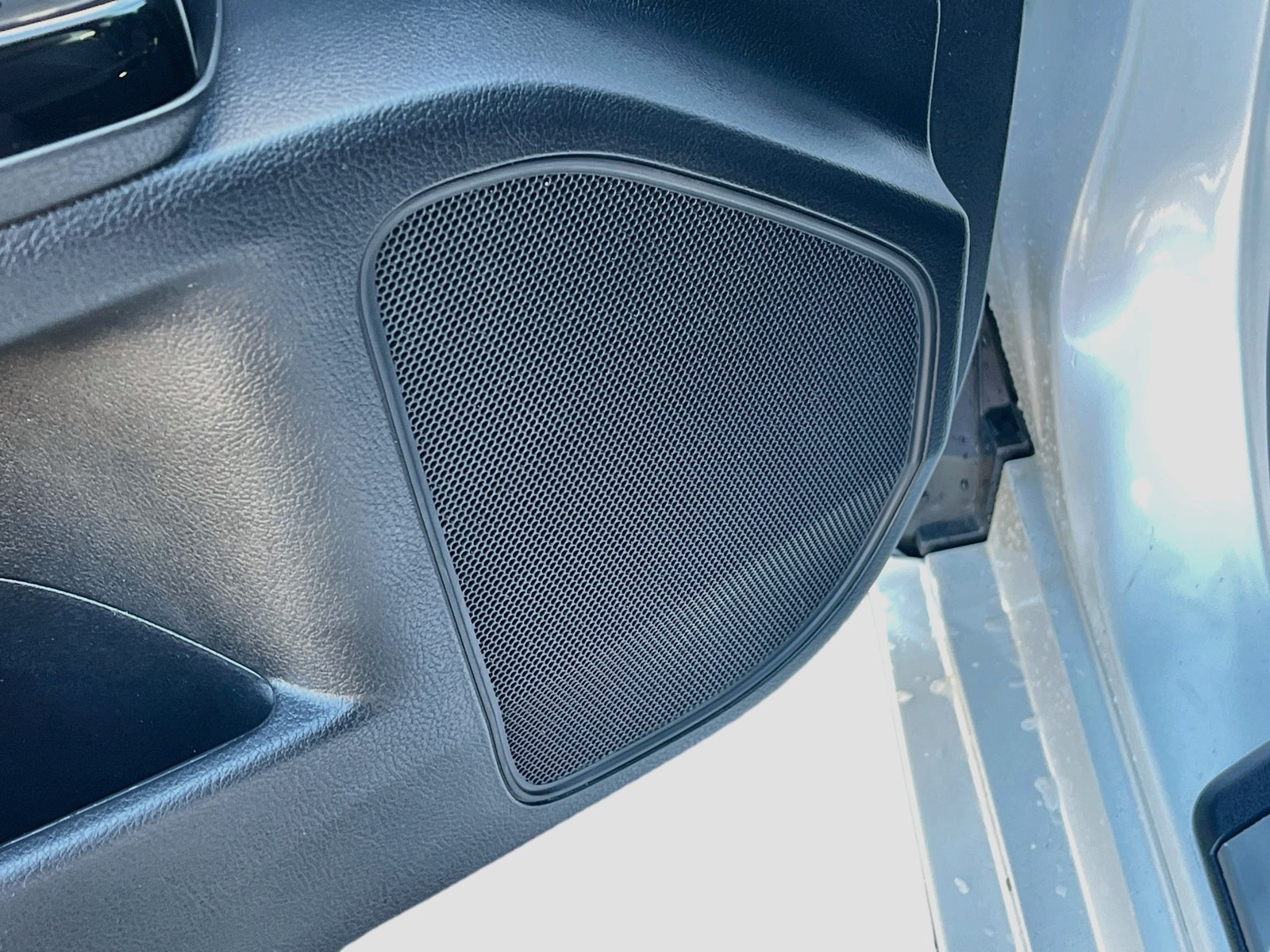 Used 2025 Lexus ES 350 w/ Premium Package FWD image 19