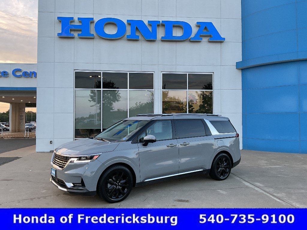 Used 2023 Kia Carnival SX Prestige FWD video 1
