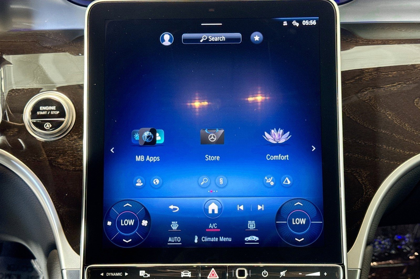 Used 2023 Mercedes-Benz GLC 300 4MATIC image 12