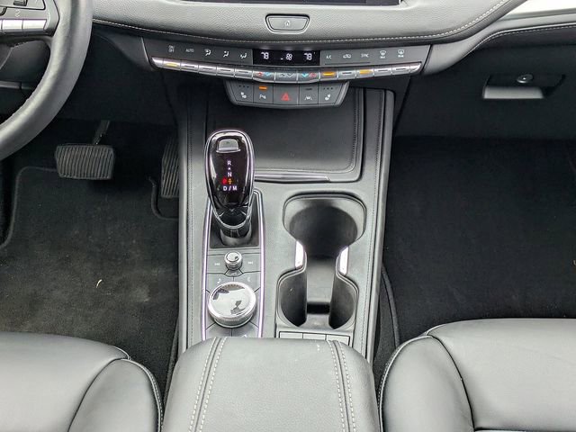 Certified 2023 Cadillac XT4 Premium Luxury w/ Cold Weather Package AWD/4WD image 18