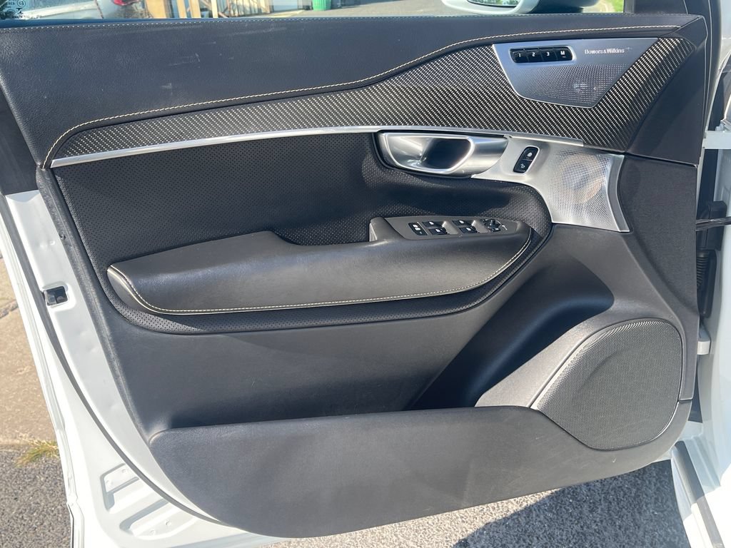 Used 2019 Volvo XC90 T6 R-Design w/ Advanced Package AWD/4WD image 11