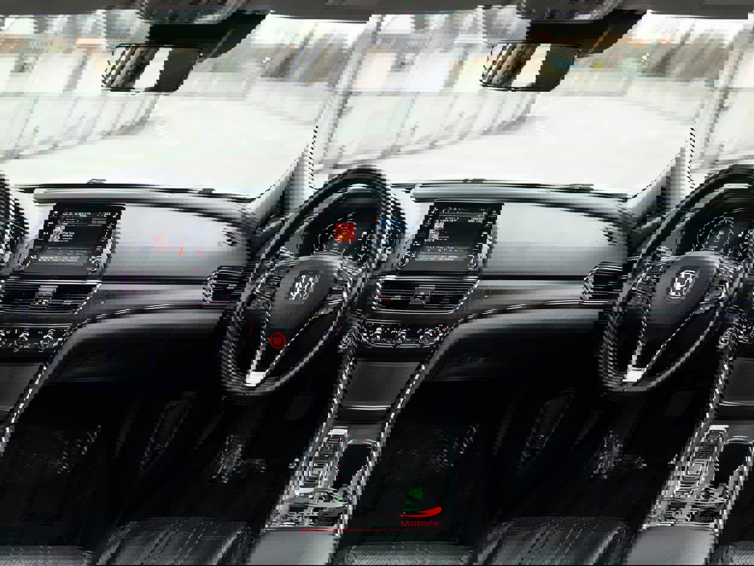 Used 2018 Honda Accord Touring image 12