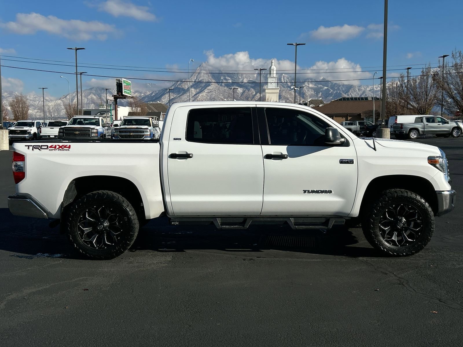 Used 2018 Toyota Tundra SR5 image 7