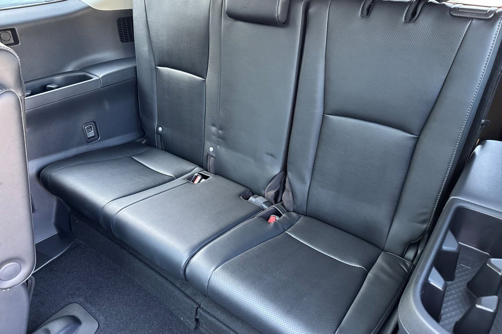 New 2026 Toyota Grand Highlander Limited image 17