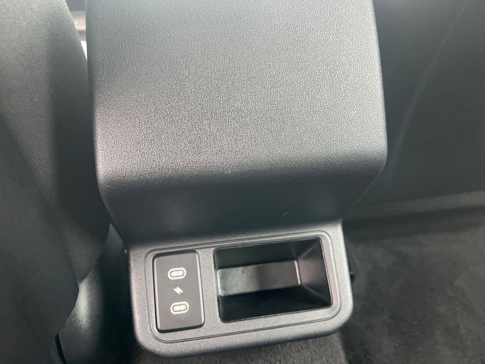 Used 2025 Kia K4 FWD image 23