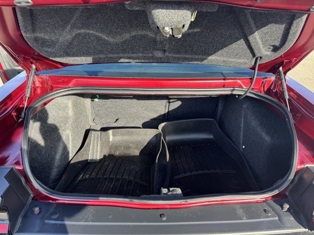 Used 2023 Dodge Challenger R/T w/ Blacktop Package image 23