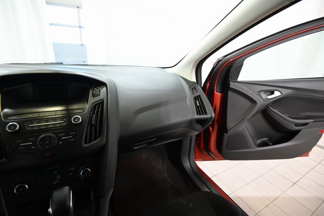 Used 2018 Ford Focus SE image 26
