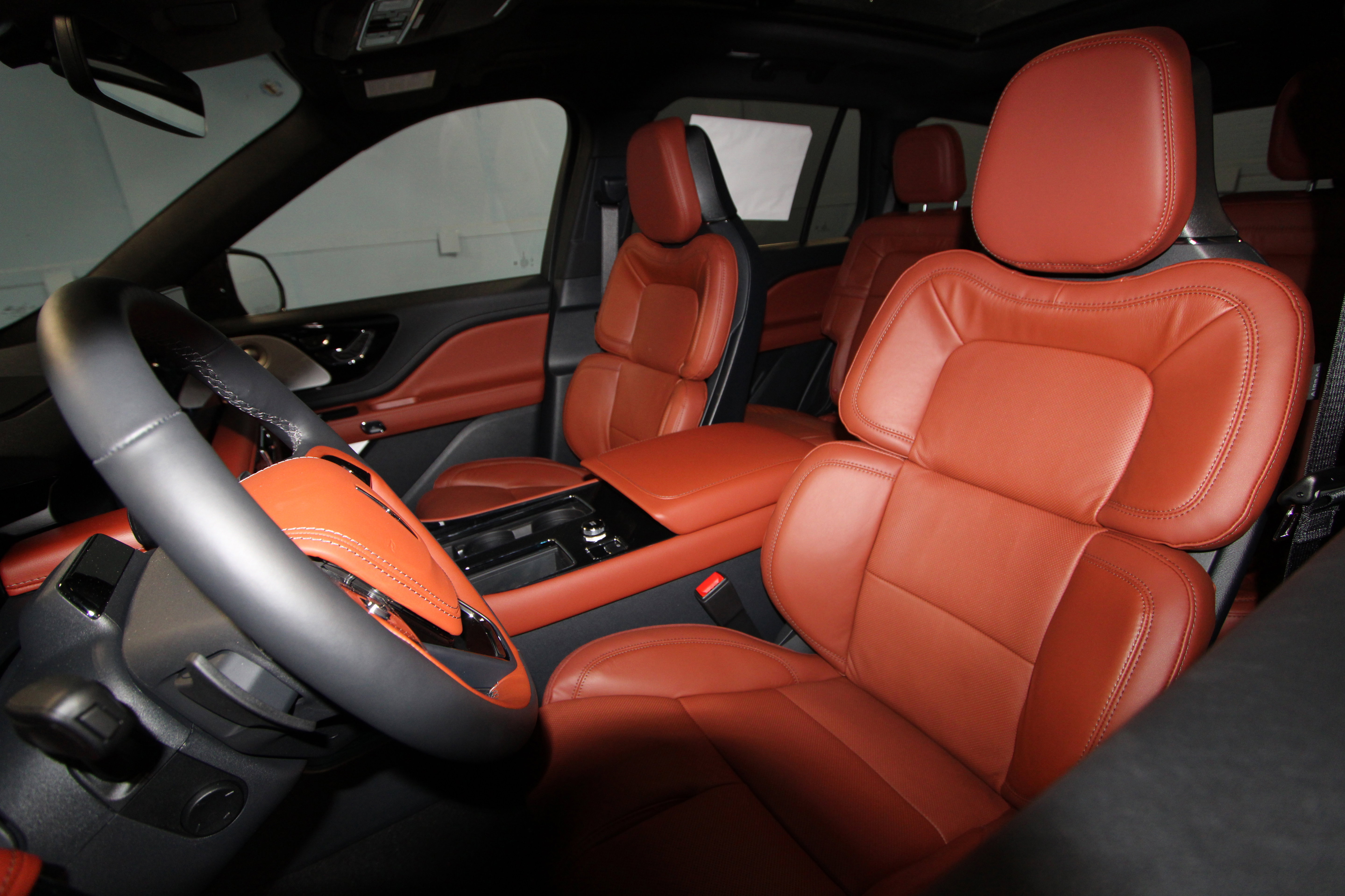 New 2026 Lincoln Aviator Reserve image 3