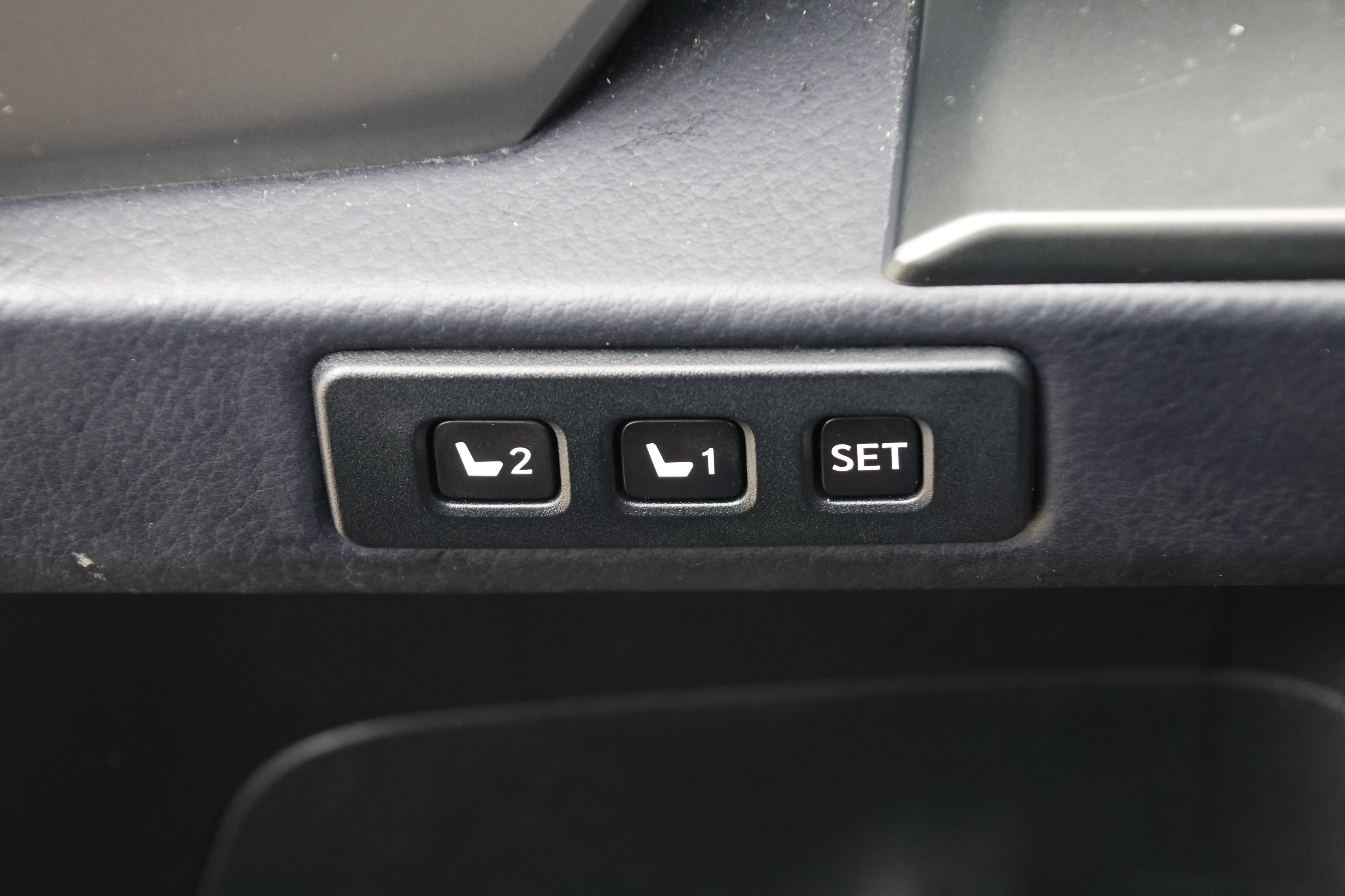 Certified 2023 Lexus GX 460 Premium AWD/4WD image 13