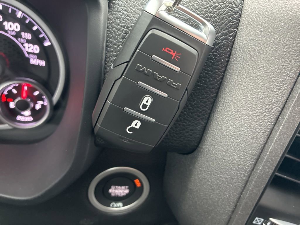 New 2026 RAM 2500 Tradesman AWD/4WD image 30