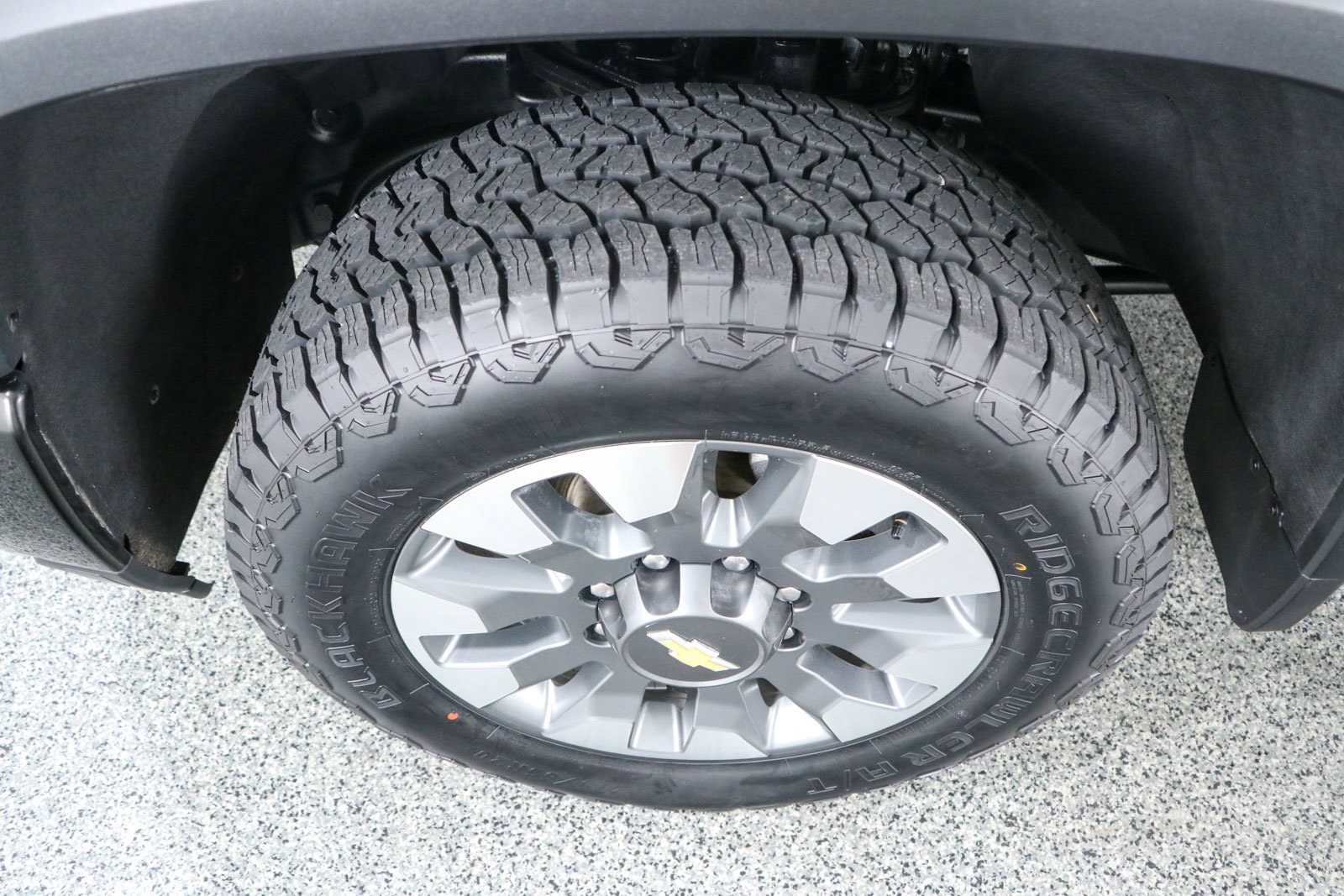Used 2025 Chevrolet Silverado 2500 Custom w/ Custom Convenience Package AWD/4WD image 11