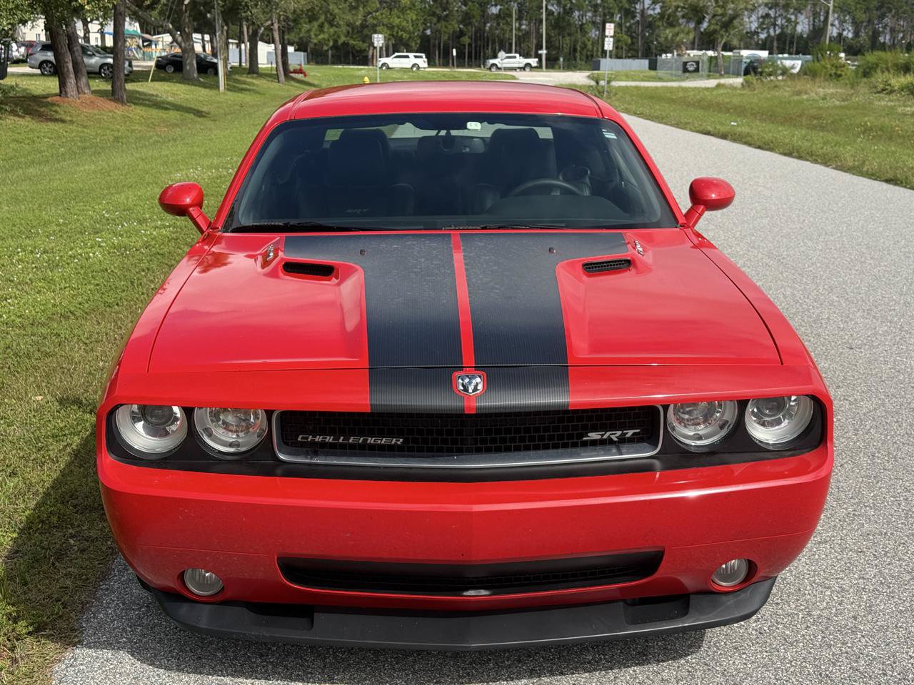 Used 2009 Dodge Challenger SRT8 RWD image 7