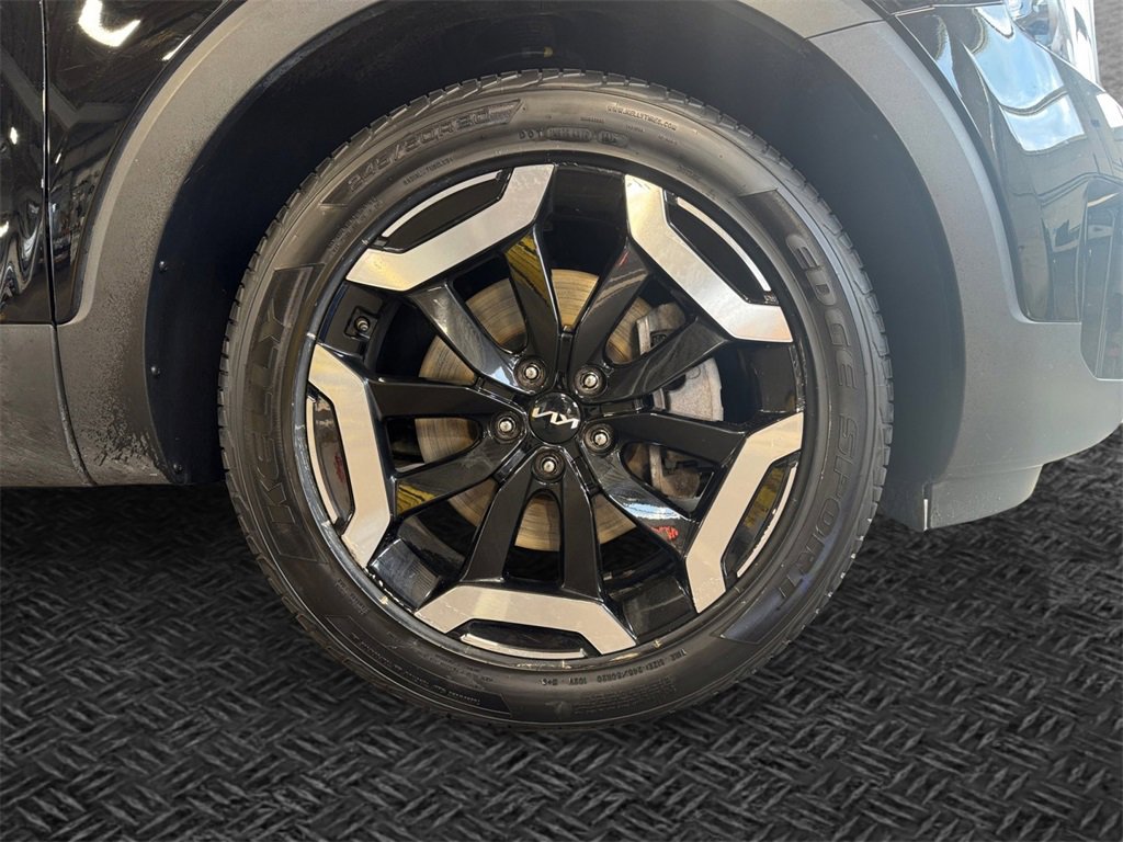 Certified 2024 Kia Telluride S w/ S Sunroof Package image 11