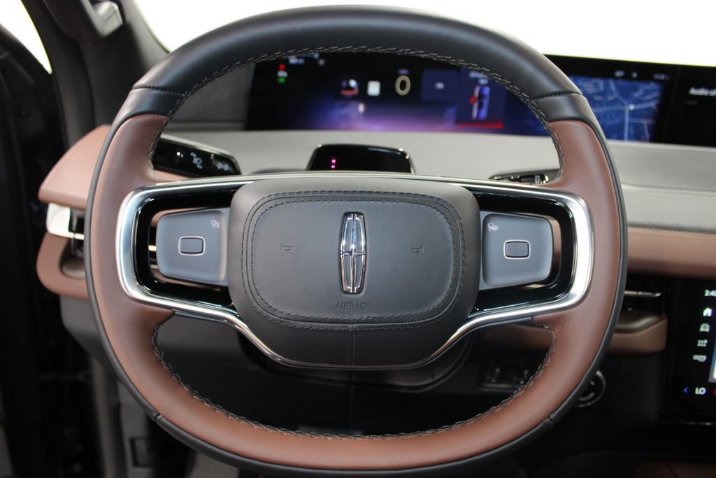 New 2026 Lincoln Navigator L Reserve AWD/4WD image 40