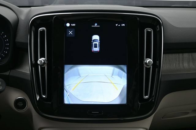 Used 2023 Volvo XC40 B5 Ultimate w/ Protection Package Premier AWD/4WD image 21