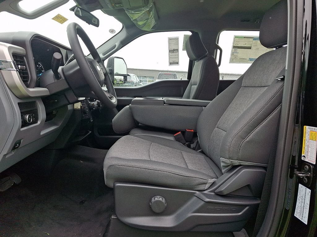New 2026 Ford F250 XL w/ STX Appearance Package AWD/4WD image 9