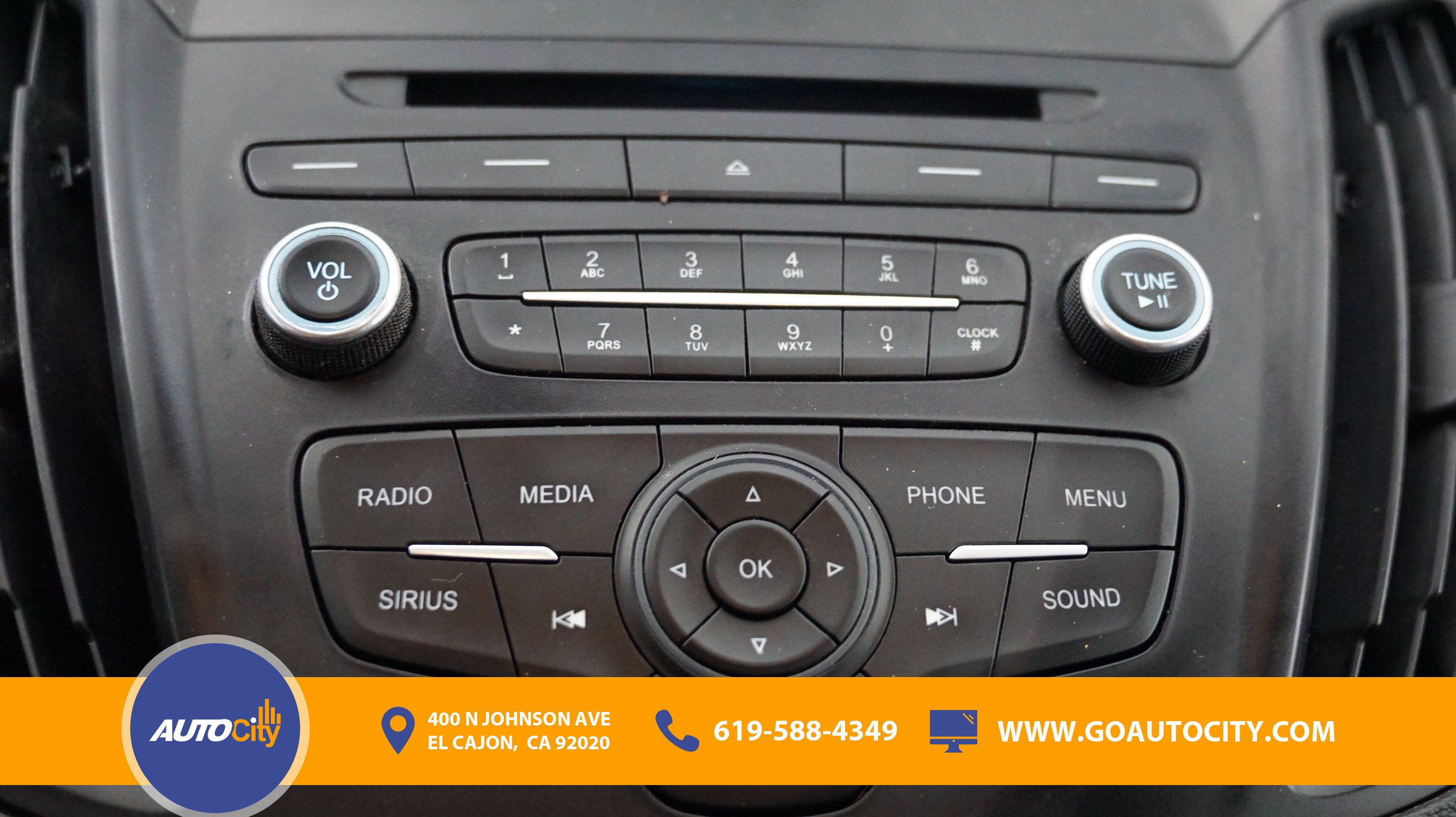 Used 2017 Ford Escape SE FWD image 21