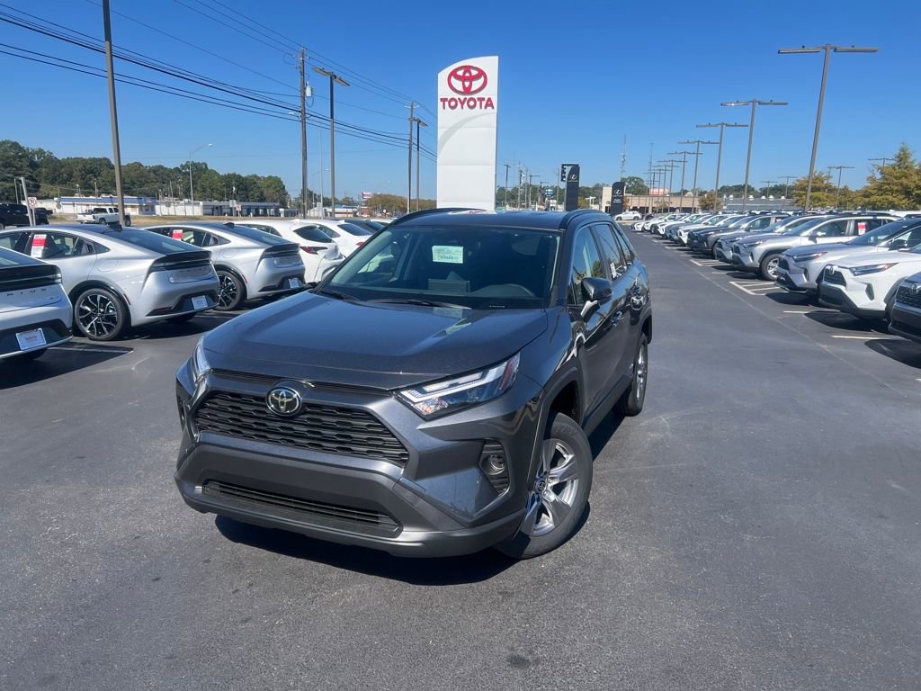 New 2025 Toyota RAV4 XLE