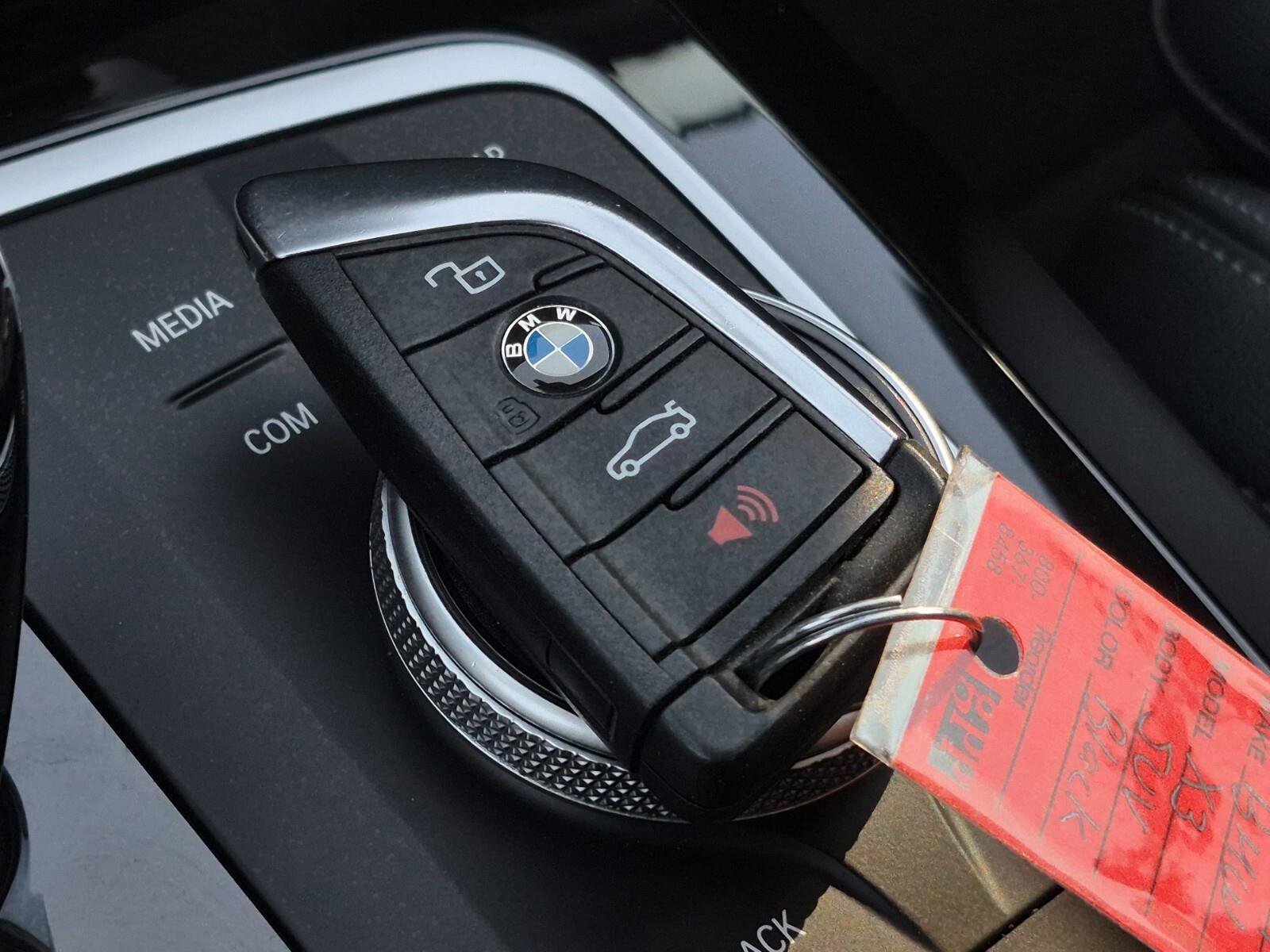 Certified 2024 BMW X3 sDrive30i w/ Convenience Package w/ZPA image 35