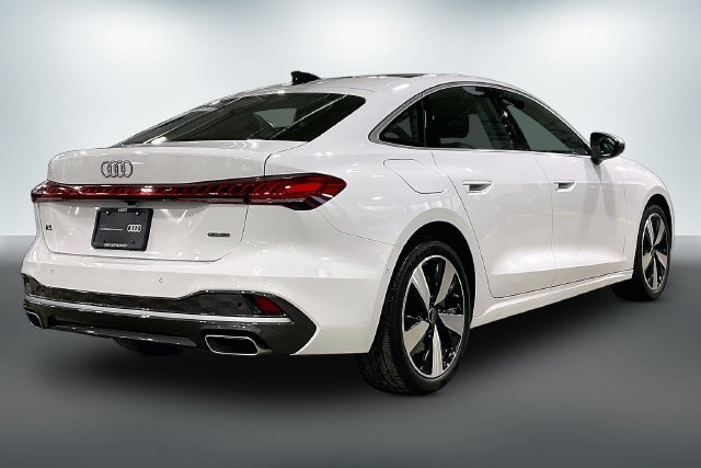 Certified 2025 Audi A5 Premium w/ 19" Wheel Package AWD/4WD image 13