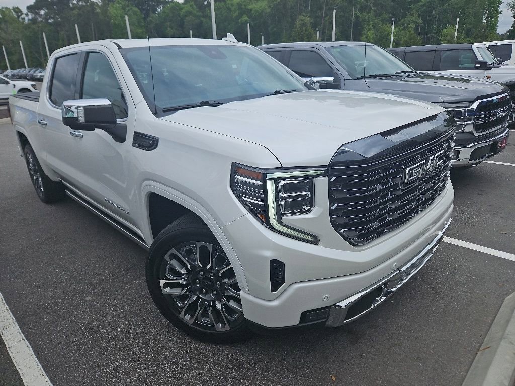 Used 2024 GMC Sierra 1500 Denali Ultimate AWD/4WD image 1