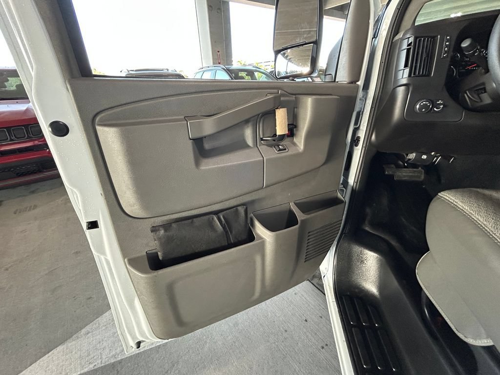 New 2026 Chevrolet Express 3500 w/ Power Convenience Package RWD image 14