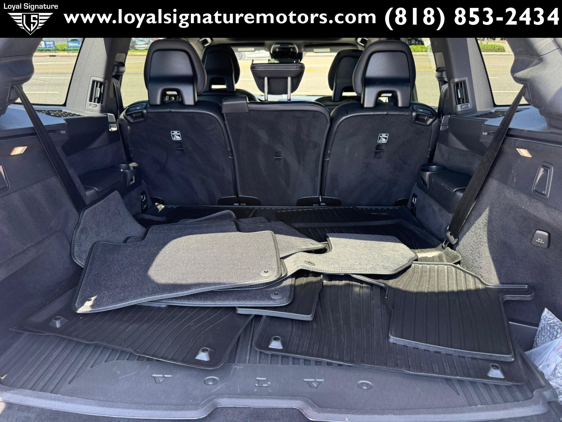 Used 2021 Volvo XC90 T8 R-Design w/ Advanced Package AWD/4WD image 11