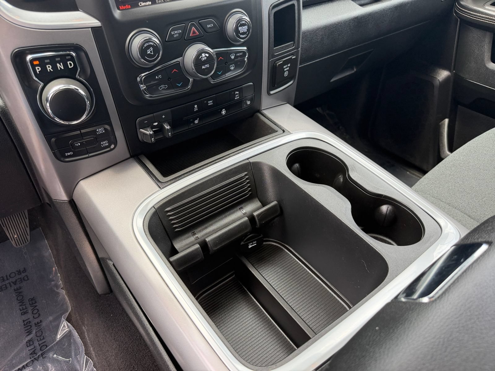 Used 2023 RAM 1500 Warlock AWD/4WD image 27