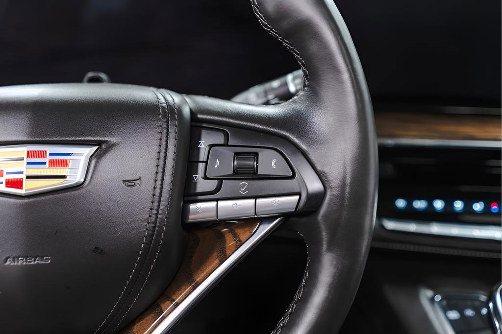 Used 2023 Cadillac Escalade ESV Sport Platinum image 13