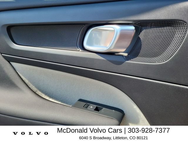 New 2026 Volvo XC40 B5 Plus w/ Protection Package Premier AWD/4WD image 15