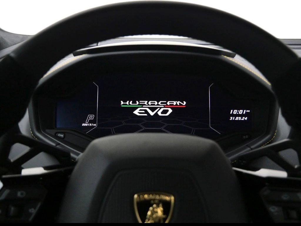 Used 2024 Lamborghini Huracan EVO AWD/4WD image 27