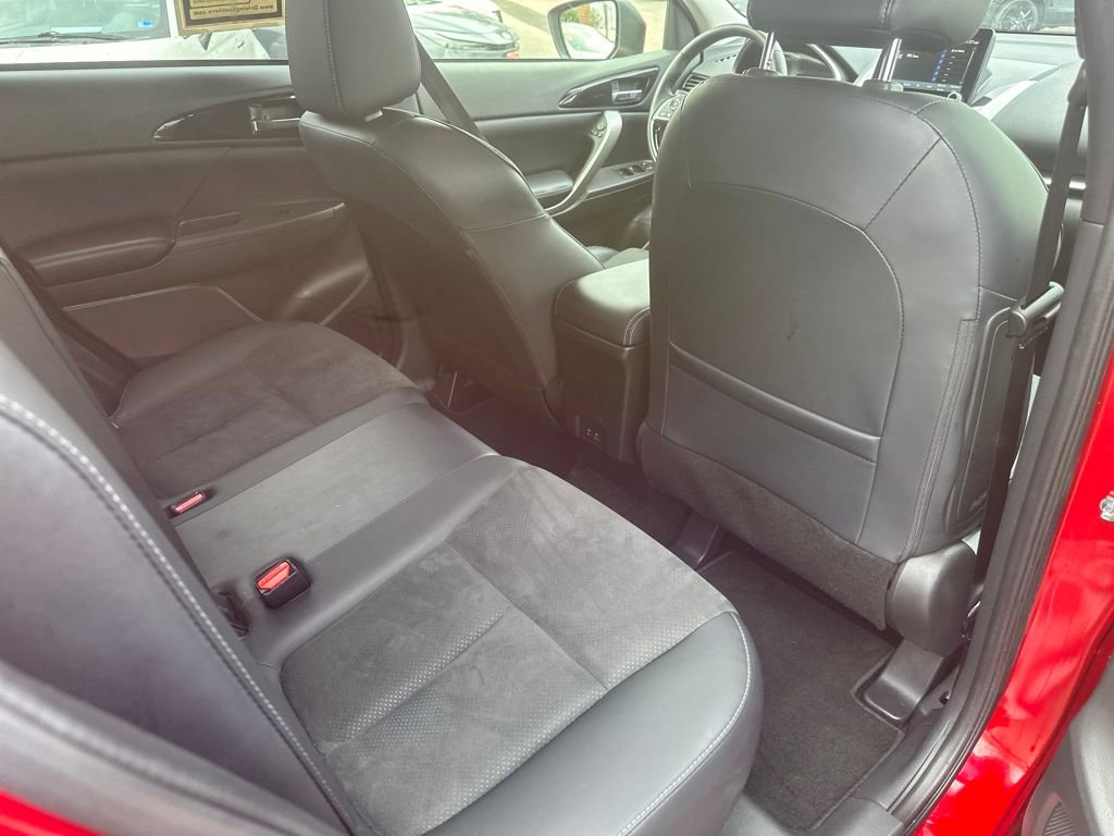 Used 2025 Mitsubishi Eclipse Cross SE image 38